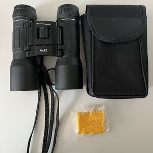 Centerpoint 8*42 compact binoculars